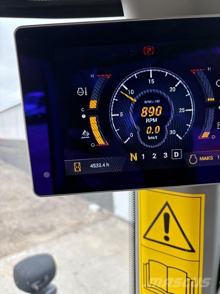 CASE 721G Chargeuse sur pneus