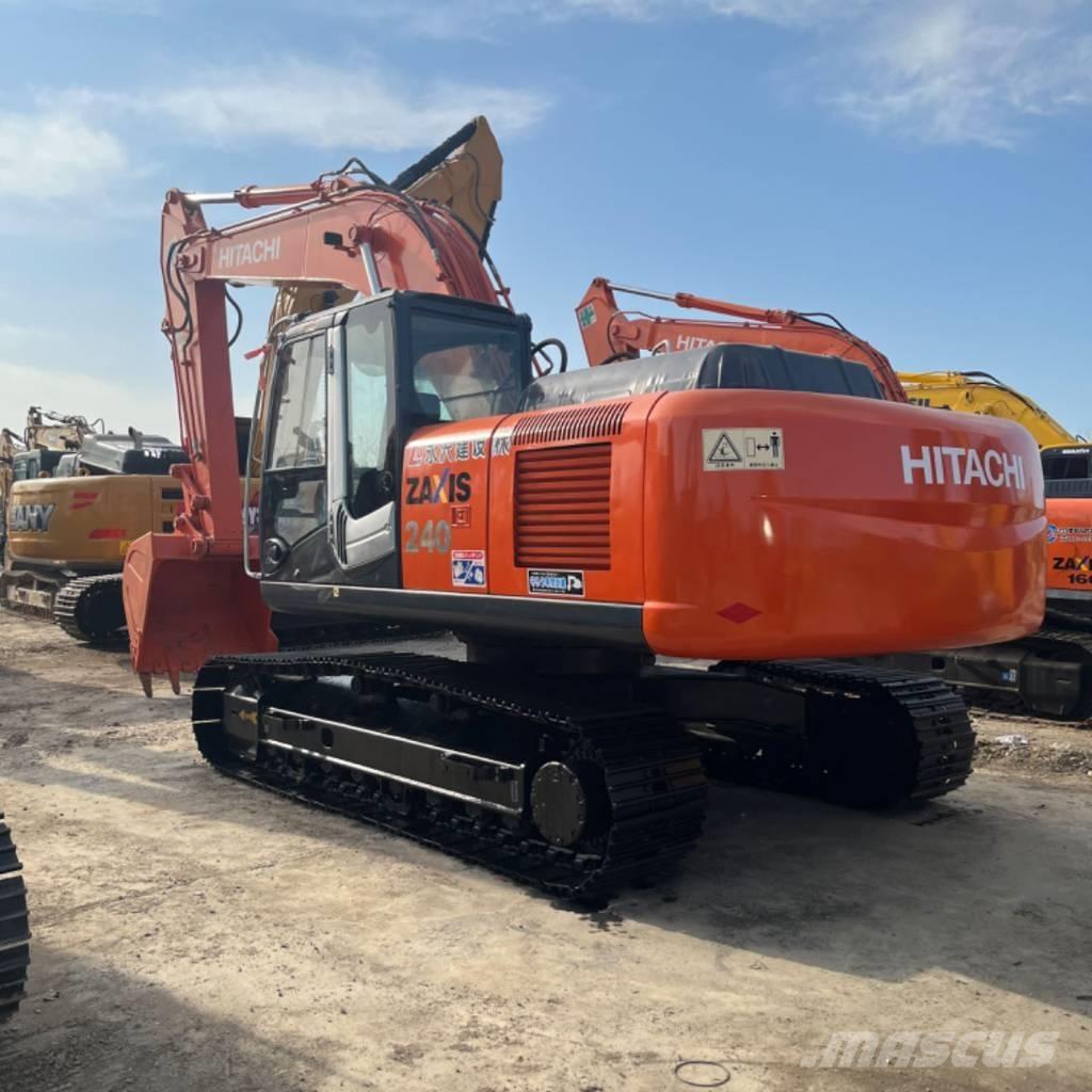 Hitachi ZX 240 Pelle sur chenilles