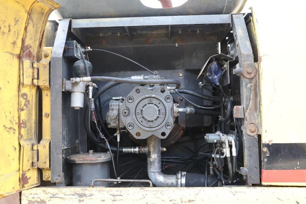 Sumitomo SH200Z3 Pelle sur chenilles