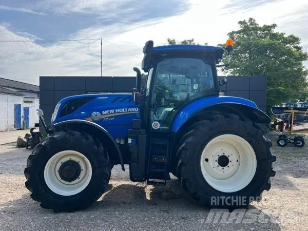 New Holland T7.225 Tracteur