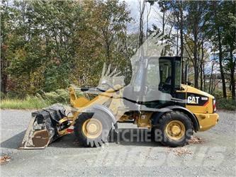 CAT 906M Chargeuse sur pneus