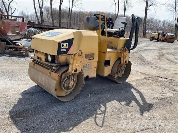 CAT CB24 Rouleaux monocylindre