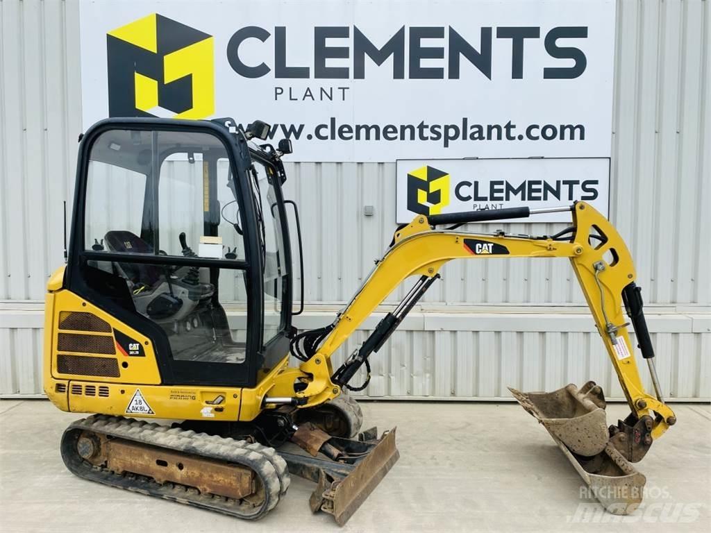 CAT 301.7D Mini pelle < 7t