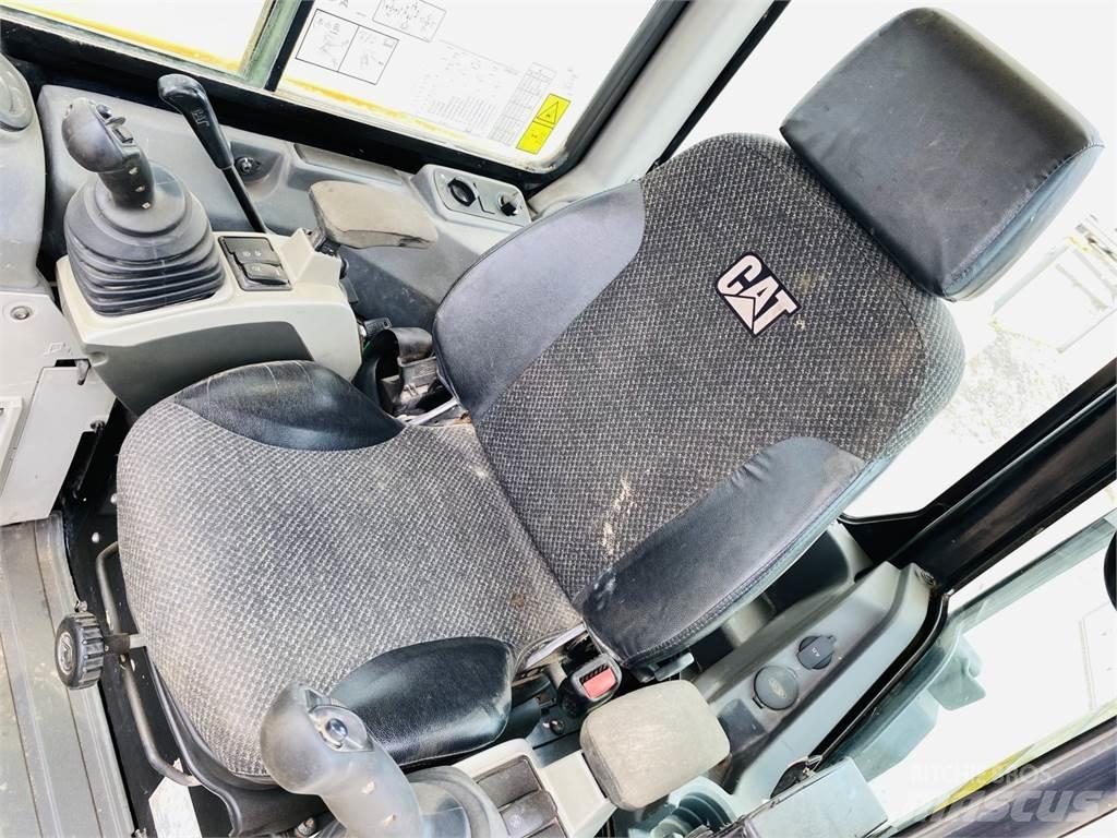 CAT 305E2 Mini pelle 7t-12t