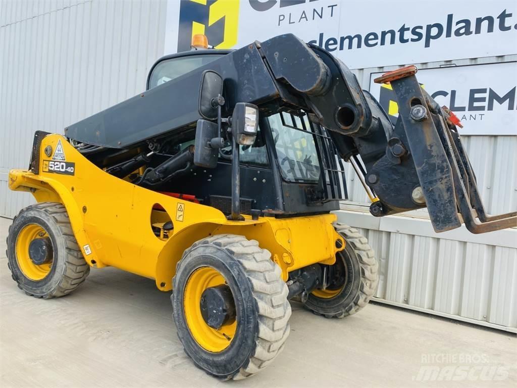 JCB 520-40 Chariot télescopique