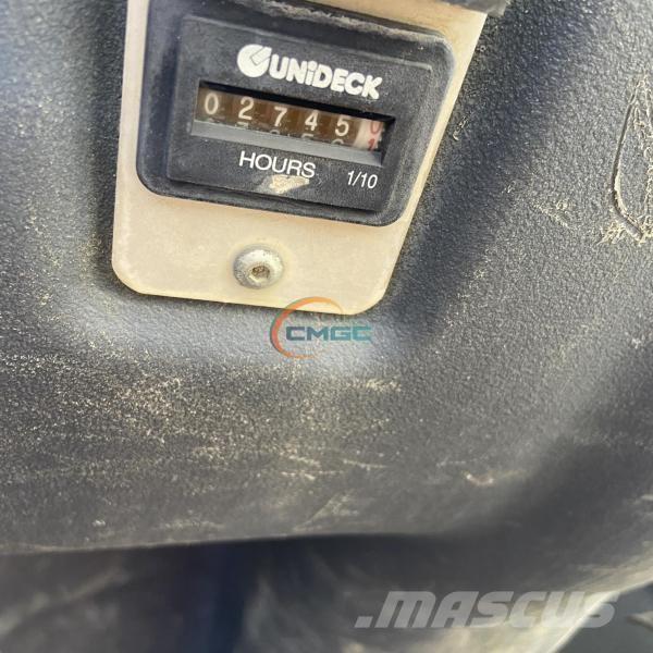 Ausa D600 APG Tombereau rigide