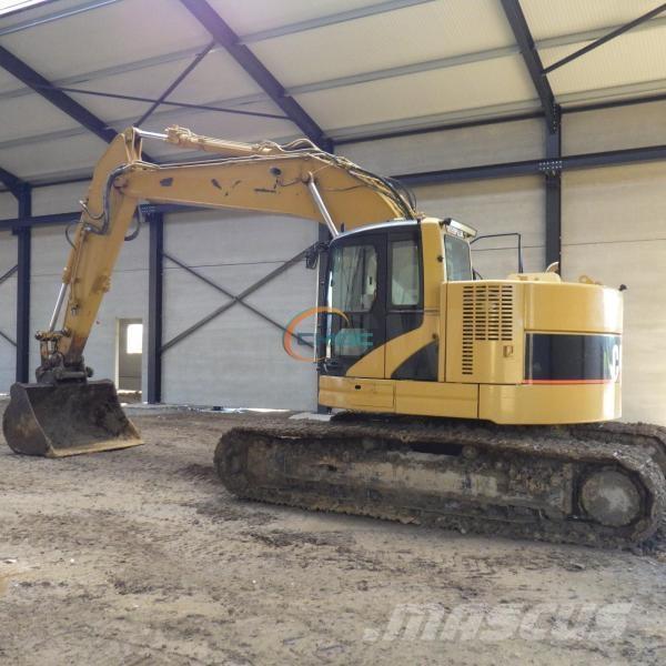 CAT 321C LCR Pelle sur pneus