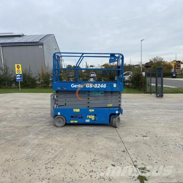 Genie GS-3246 Nacelles articulées