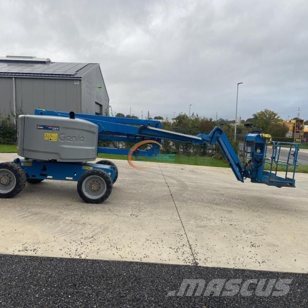 Genie Z51/30J Nacelles articulées