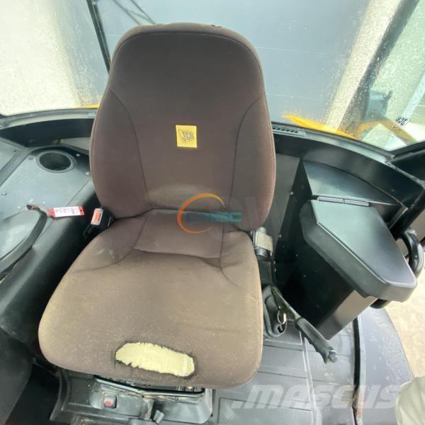 JCB TM220 Chargeuse sur pneus