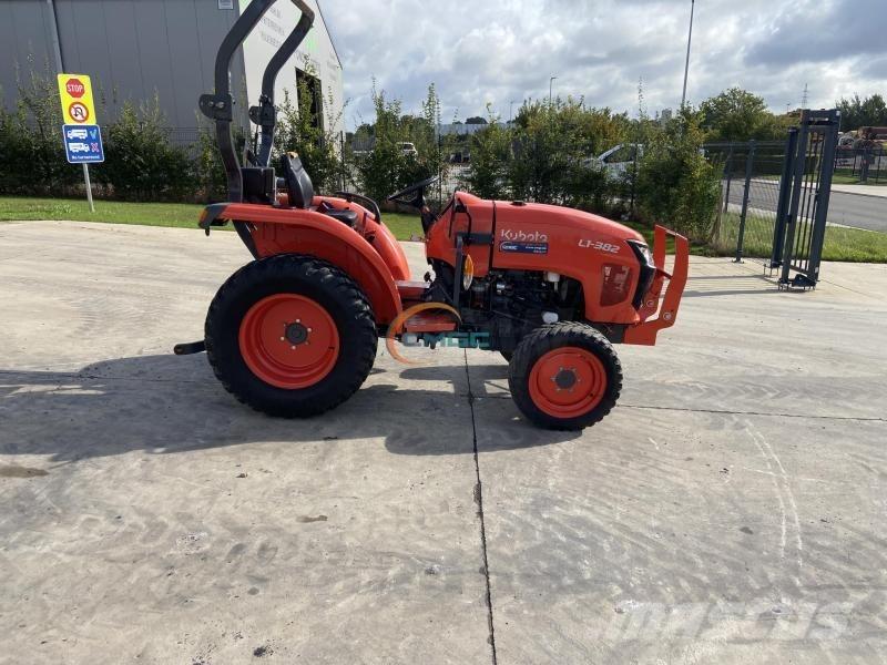 Kubota L1-382 Tracteur
