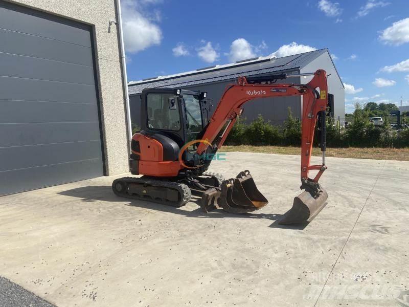Kubota U36-4 Pelle sur pneus