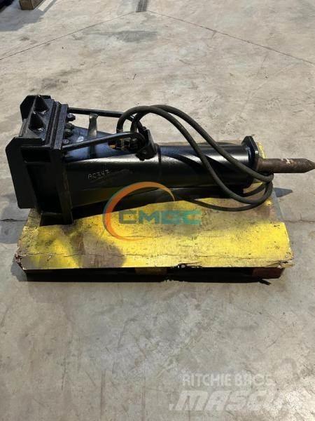 Montabert SC 28 Marteau hydraulique
