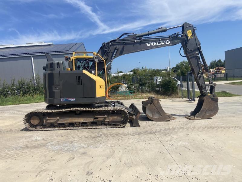 Volvo EC45 Pelle sur pneus