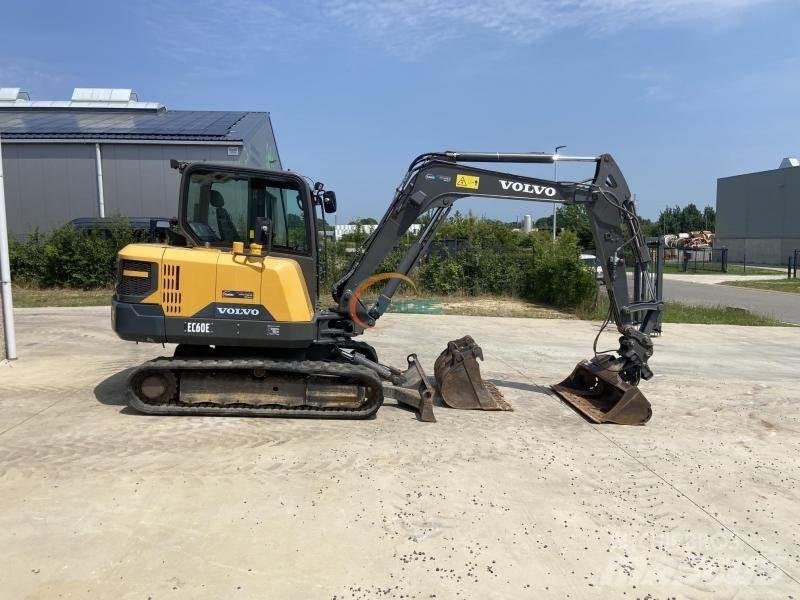 Volvo EC60E Pelle sur pneus