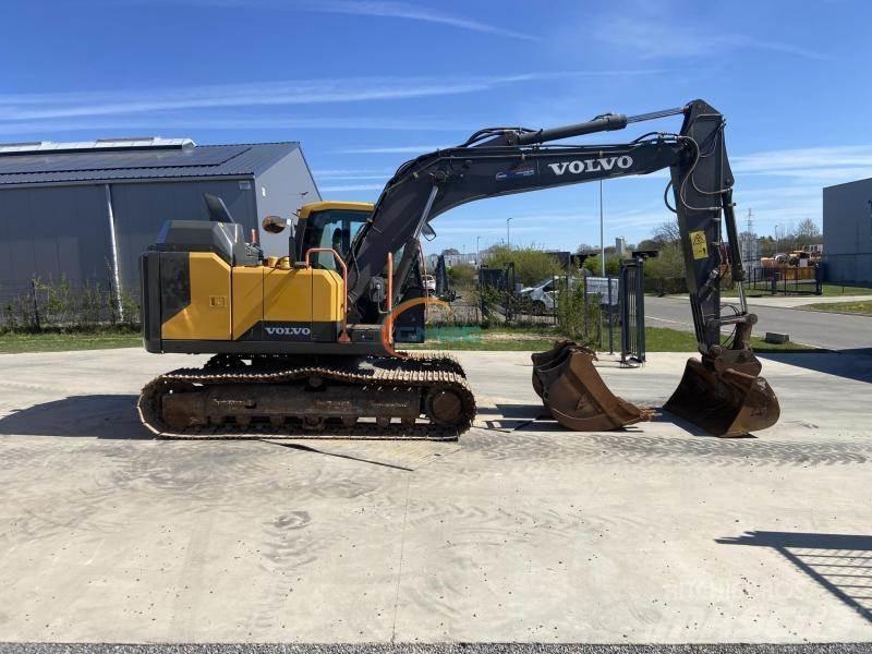 Volvo L 40 Pelle sur pneus