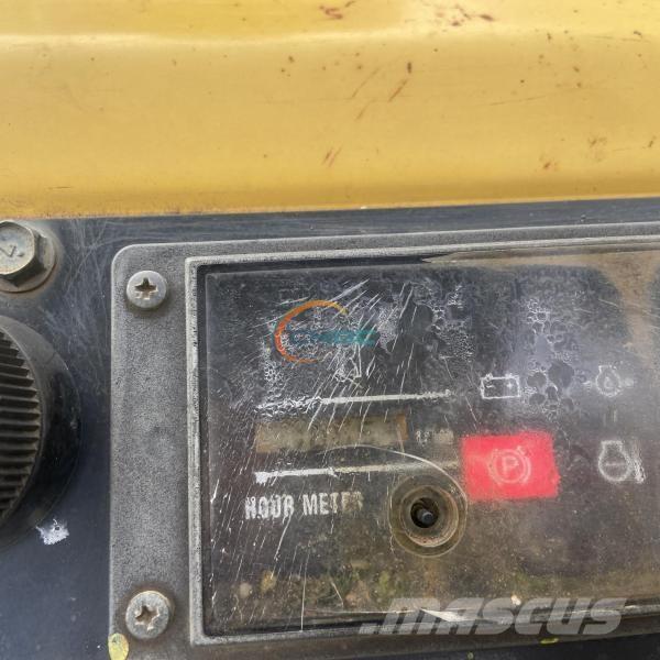 Yanmar C 30 R Tombereau rigide