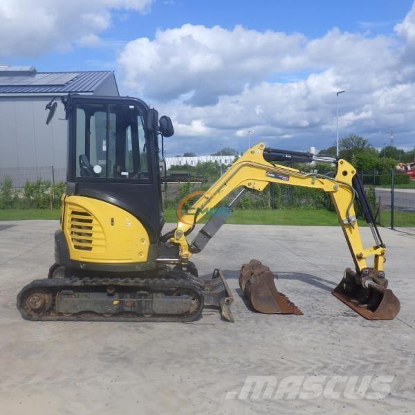 Yanmar VIO 26-6 Pelle sur pneus
