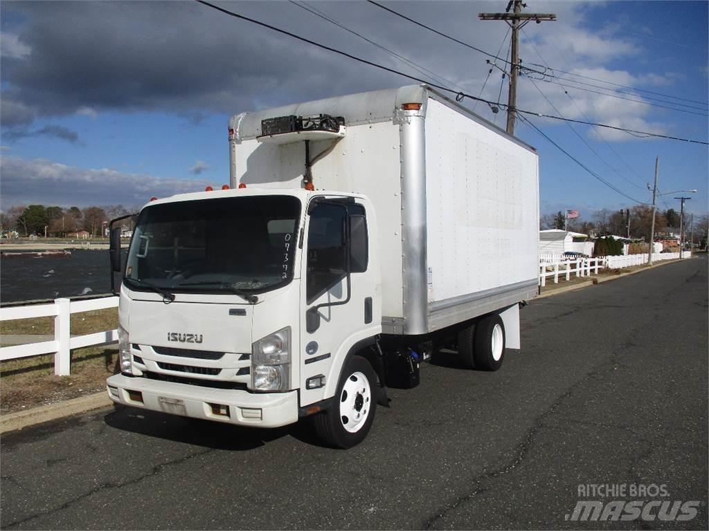Isuzu NRR Camions et véhicules municipaux