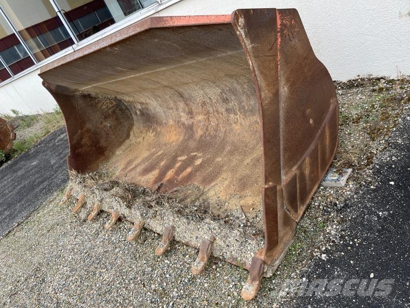  Bucket 4000L Godet