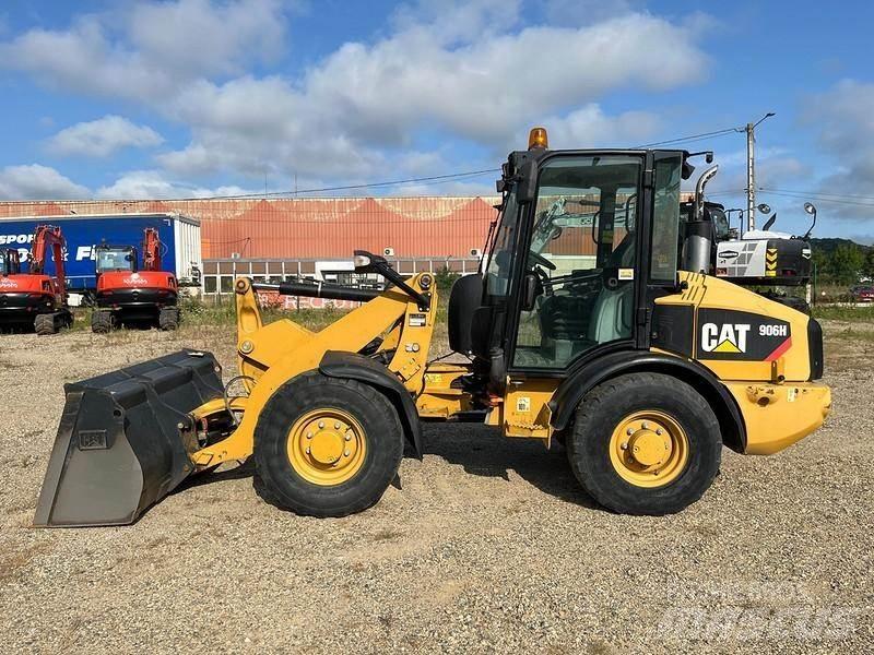 CAT 906H Chargeuse sur pneus