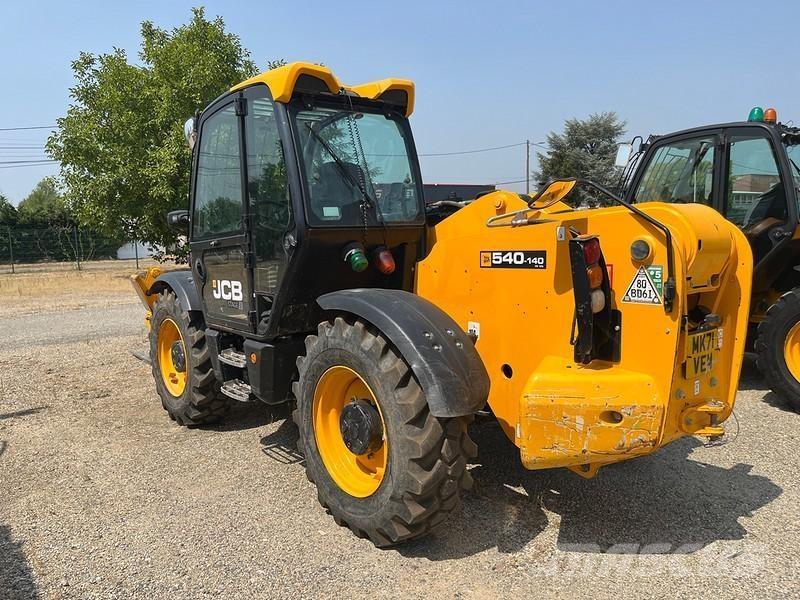 JCB 540-140 Chariot télescopique