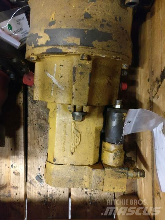 CAT 213B Hydraulique