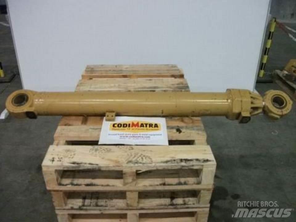 CAT 215 Hydraulique