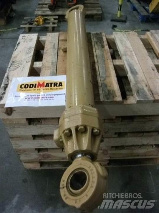 CAT 215 Hydraulique