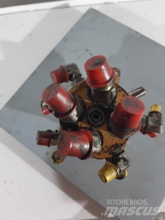 CAT 302.5 Hydraulique