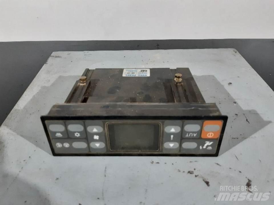CAT 318C Cabine