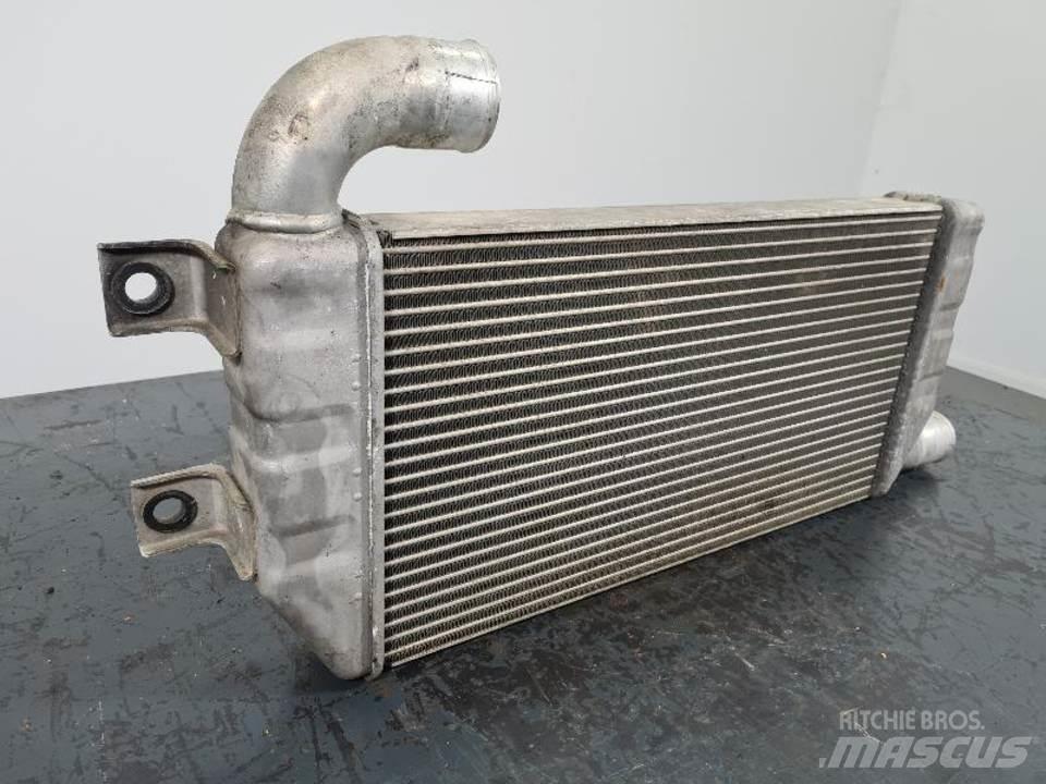 CAT 323D Moteur