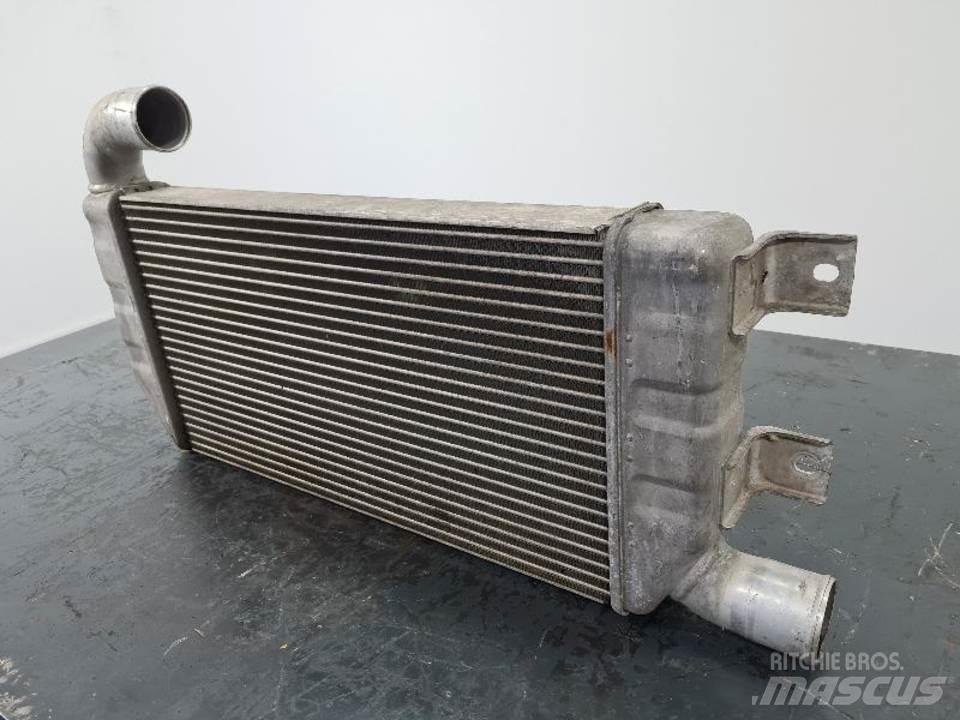 CAT 323D Moteur