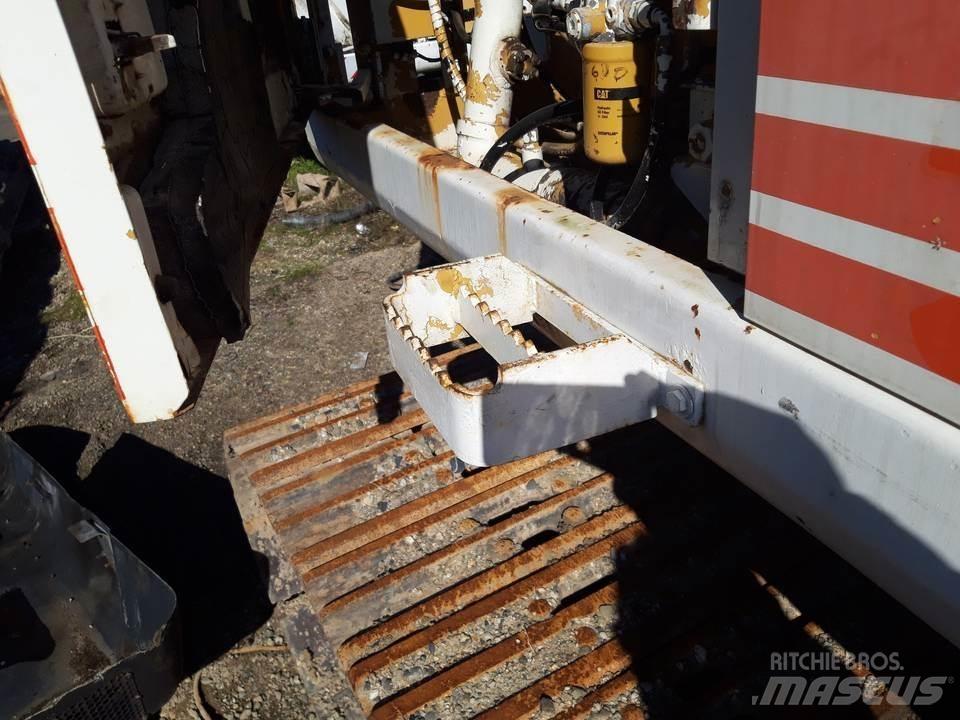 CAT 325LN Cabine