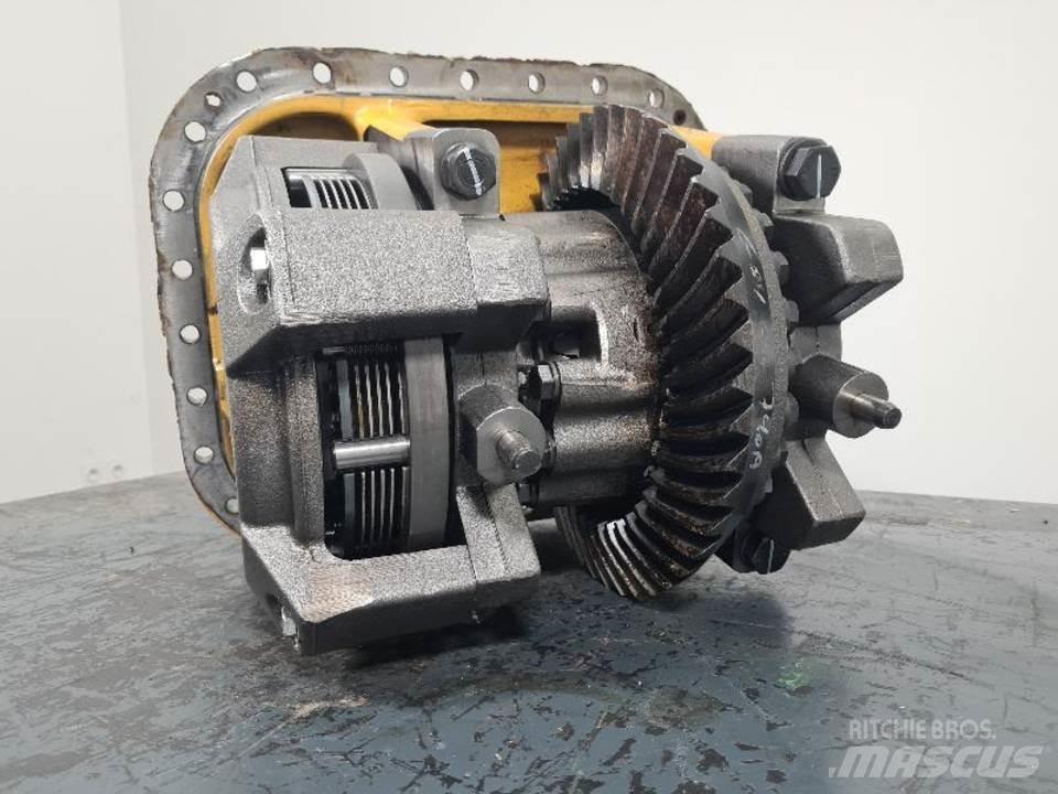CAT 735 Transmission