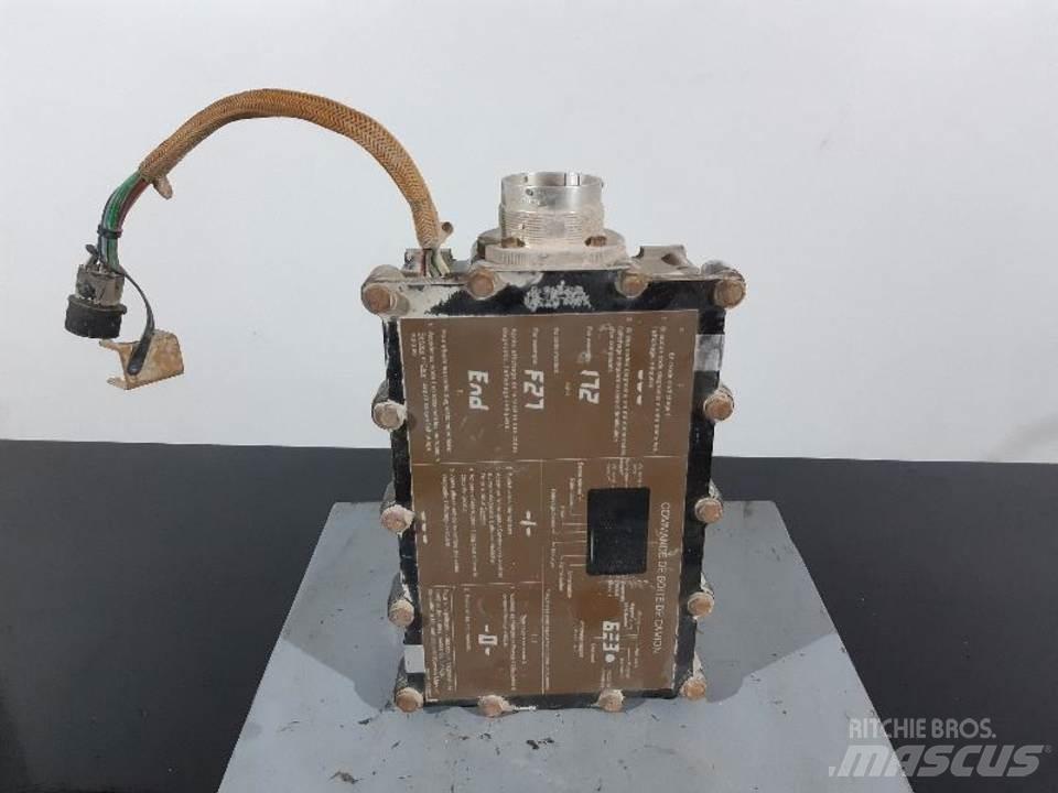 CAT 769 Cabine