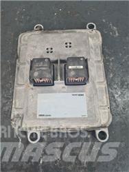 CAT 771D Cabine