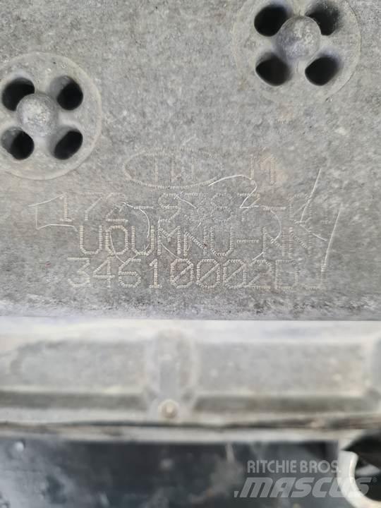 CAT 771D Cabine