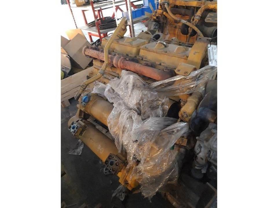 CAT 775B Moteur