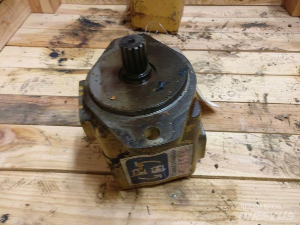 CAT 963 Hydraulique