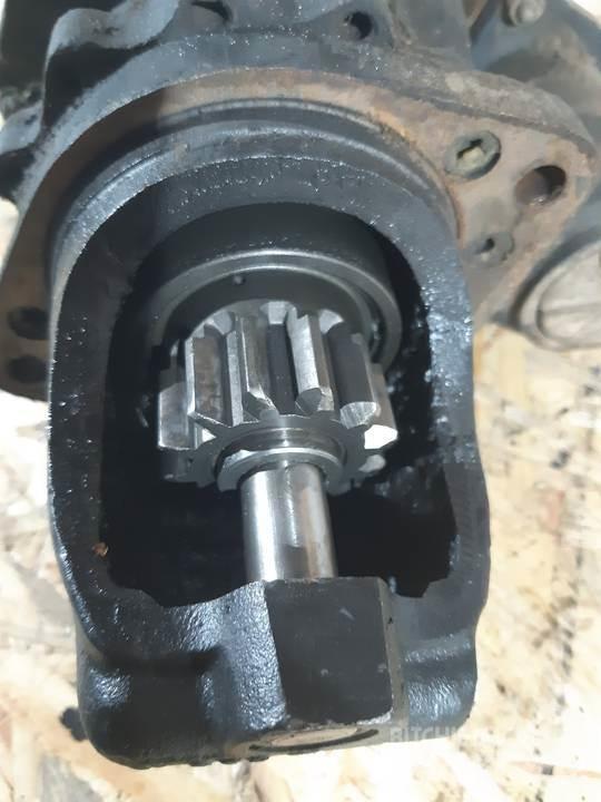 CAT 963B Moteur