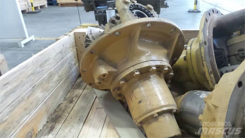 CAT 966D Transmission
