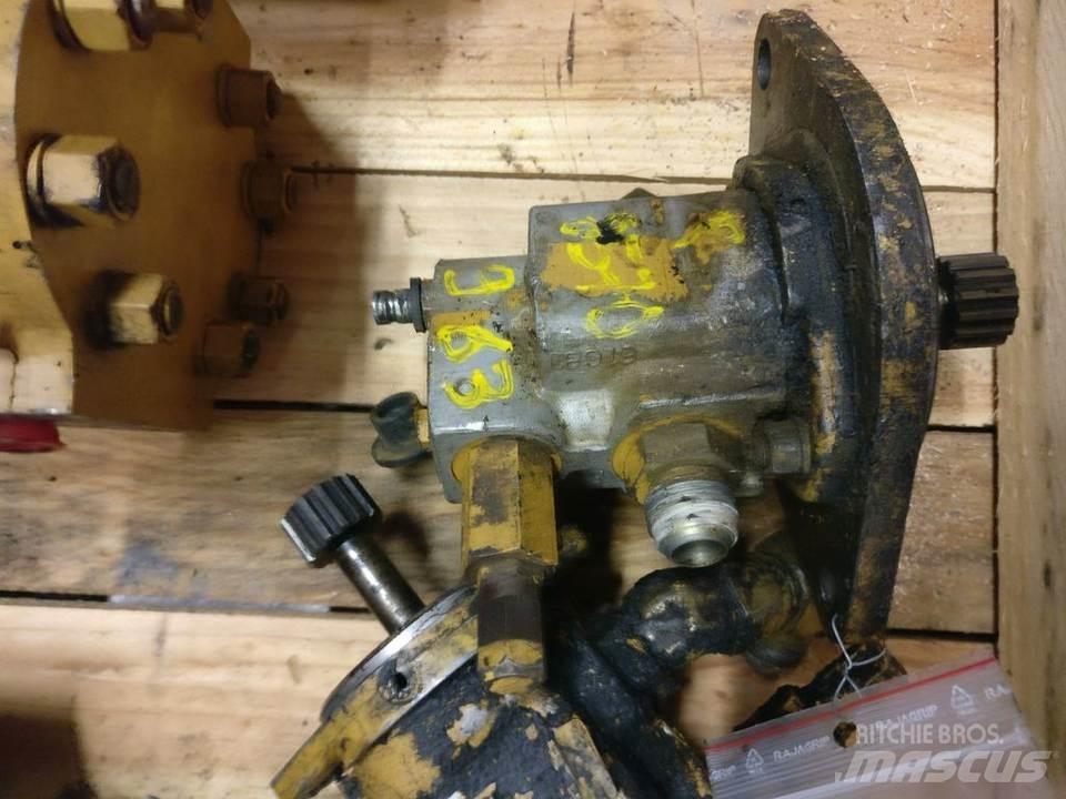 CAT 973 Hydraulique