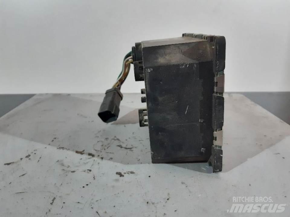 CAT 980GII Cabine