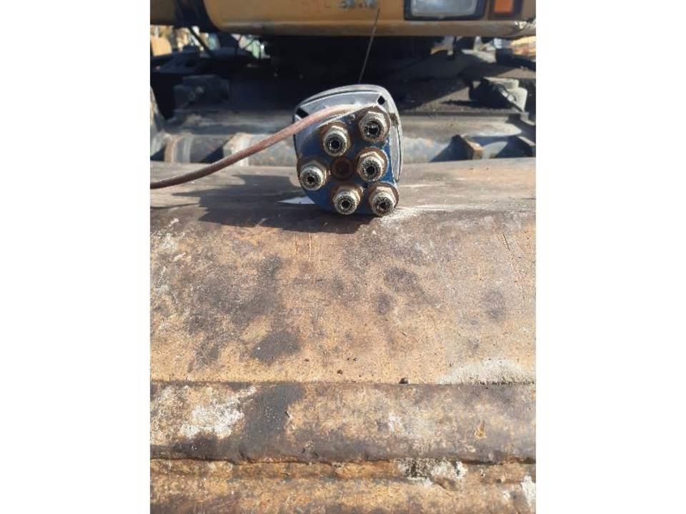 CAT M312 Cabine