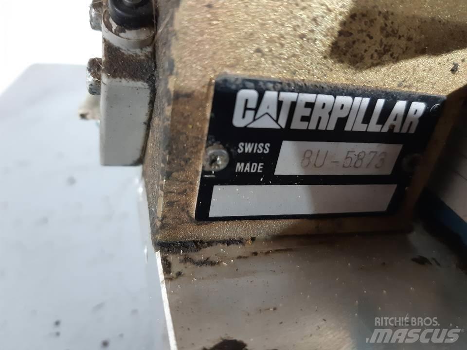 CAT M318 Cabine