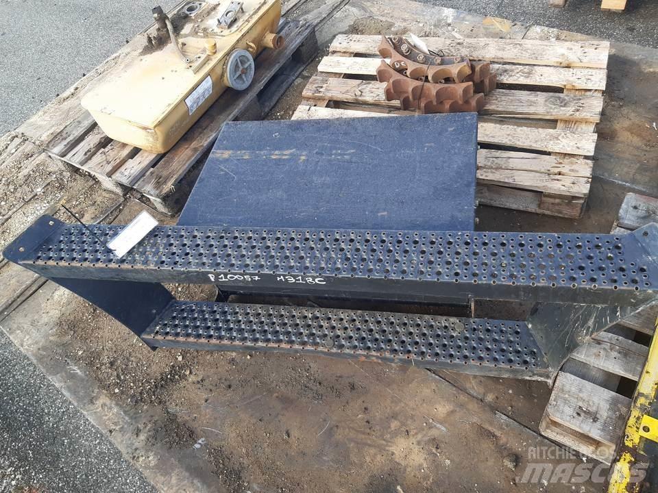 CAT M318C Cabine