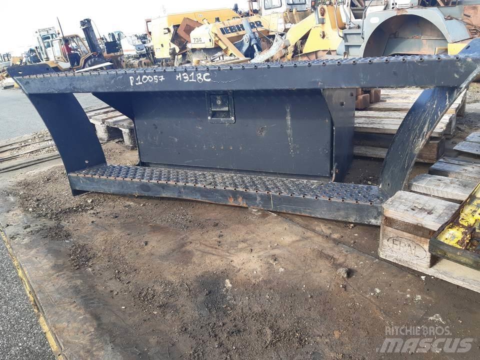 CAT M318C Cabine