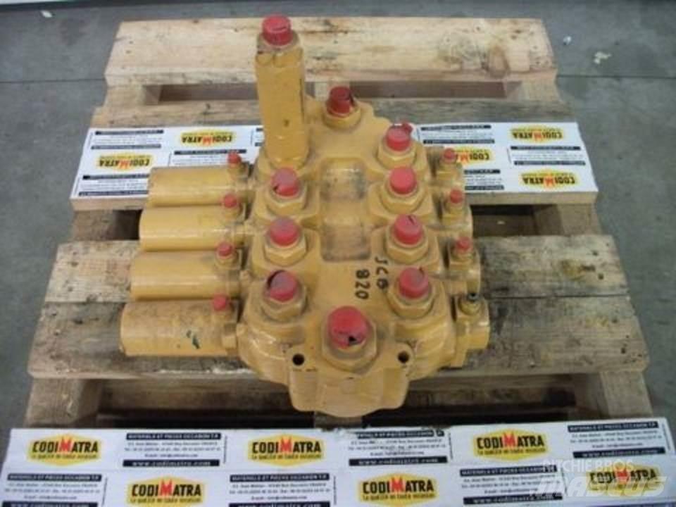 JCB 820 Hydraulique