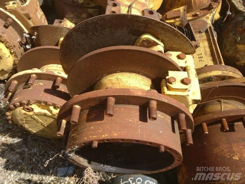 Volvo A25 Transmission